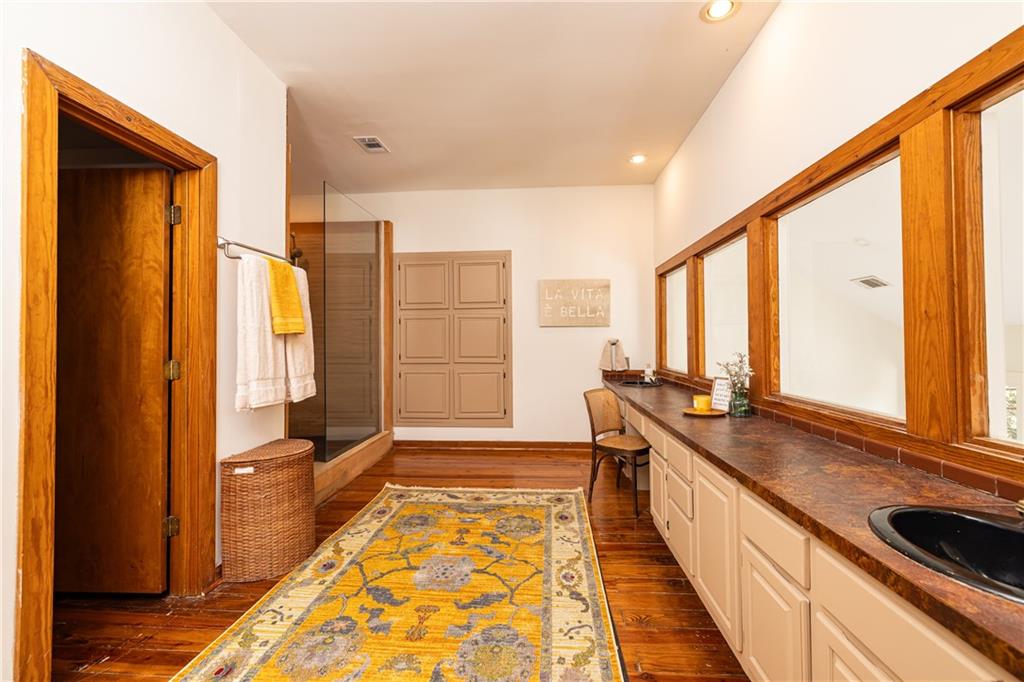 1165 Regency Road Northwest Atlanta, GA 30327 - Photo 30 of 39