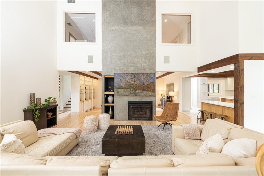 1165 Regency Road Northwest Atlanta, GA 30327 - Photo 8 of 39