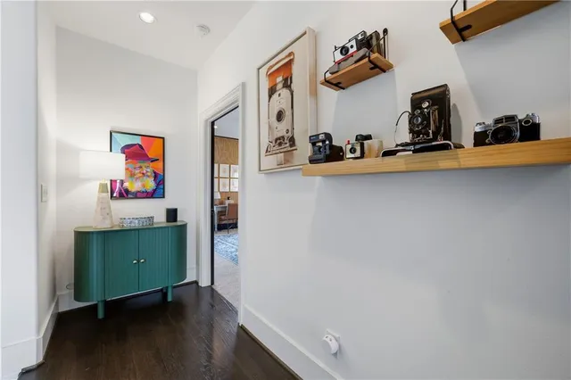 a bathroom with a toilet