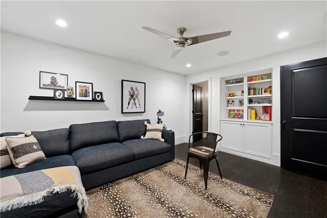 $1,100,000 | 2061 Telfair Circle Northeast, Atlanta, GA 30324