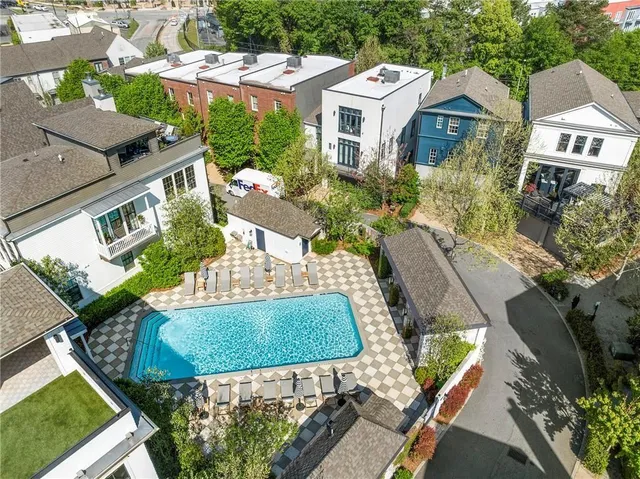 $1,100,000 | 2061 Telfair Circle Northeast, Atlanta, GA 30324