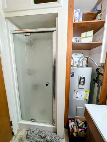 $460,000 | 4439 Whittier Road, Clayton, WA 99110