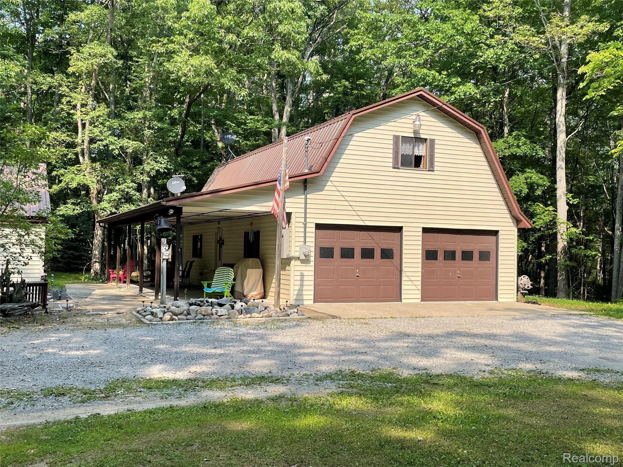 472 Dyer Road Rose City, MI 48654 - Photo 6 of 70 6.jpg