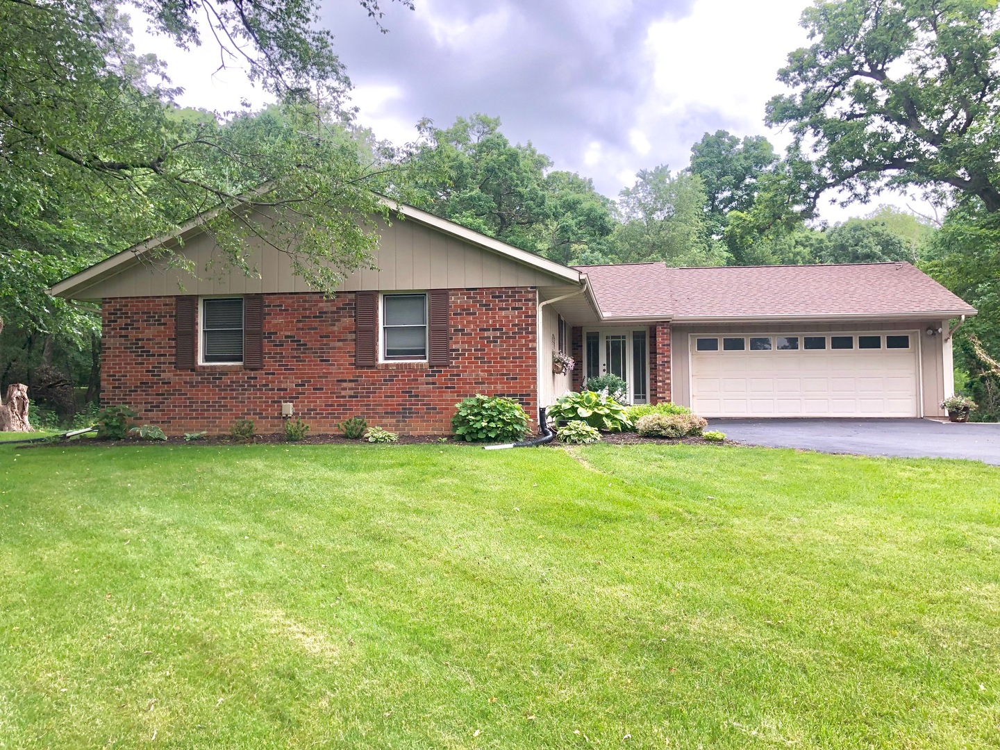 7836 Renee Rue Dixon, IL 61021 - Photo 1 of 27