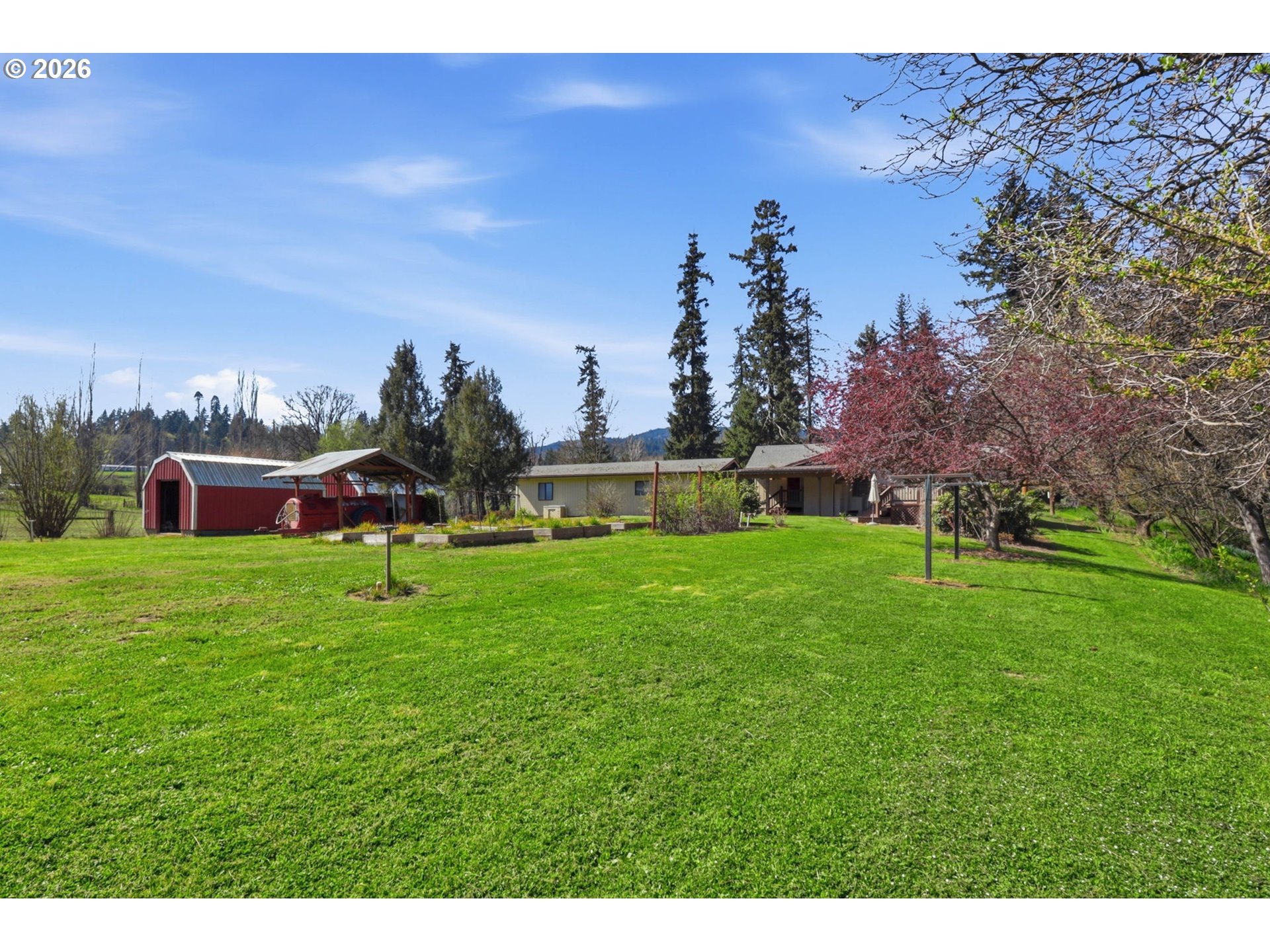 3301 Wyeast Road Hood River, OR 97031 - Photo 27 of 42