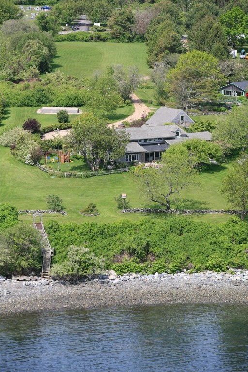 302 East Shore Road Jamestown, RI 02835 - Photo 2 of 16