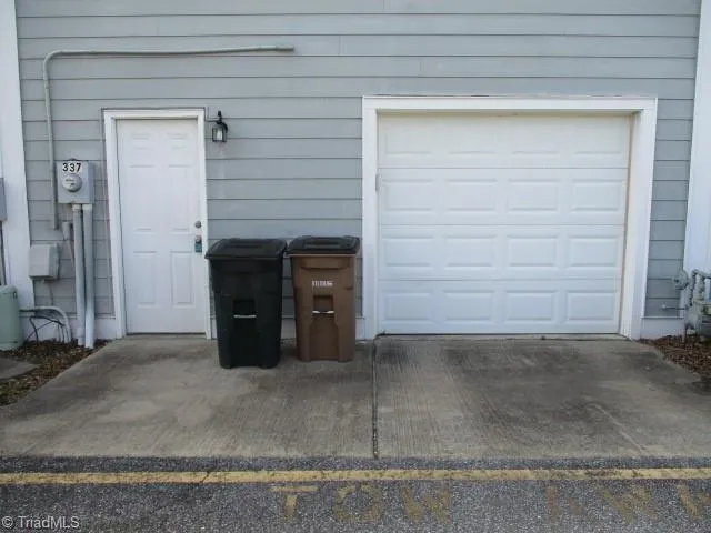 $975 | 337 Martin Luther King Jr Drive, Unit C, Greensboro, NC 27406