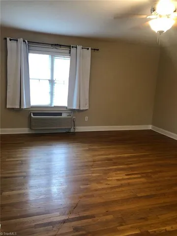 $975 | 337 Martin Luther King Jr Drive, Unit C, Greensboro, NC 27406