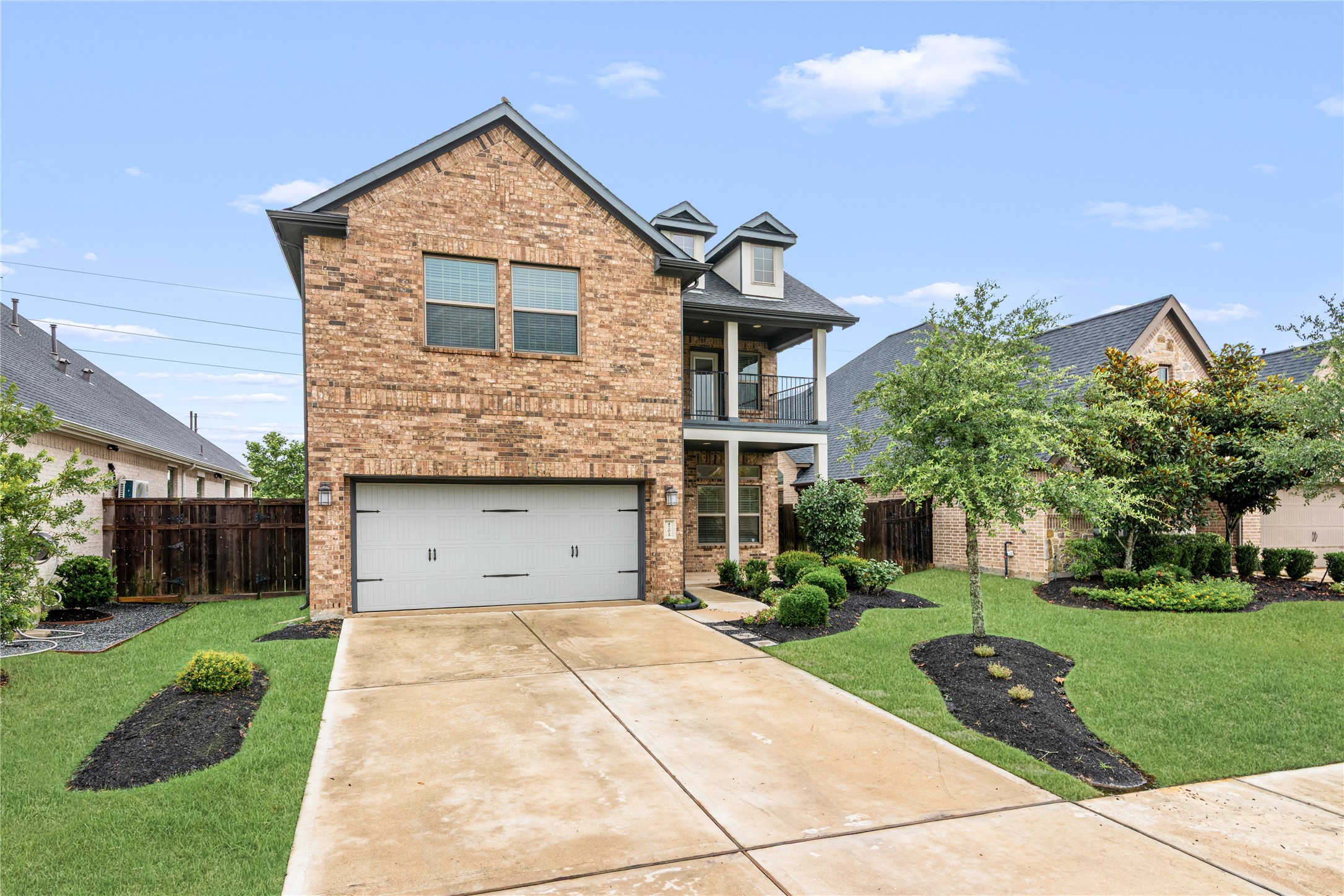 4702 Primrose Valley Lane Fulshear, TX 77441 - Photo 2 of 37