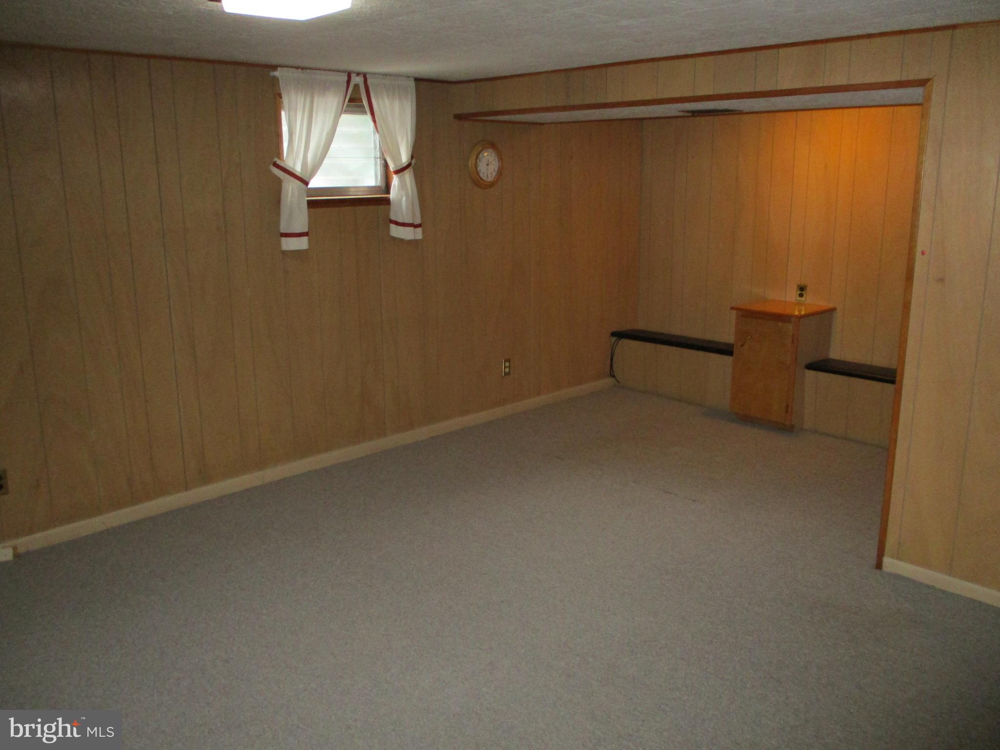 9724 Lochwood Road Philadelphia, PA 19115 - Photo 23 of 24 Finished Basement