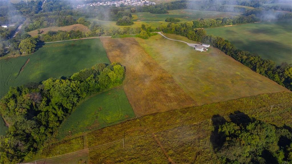 1105 North Powell Road Independence, MO 64056 - Photo 9 of 14