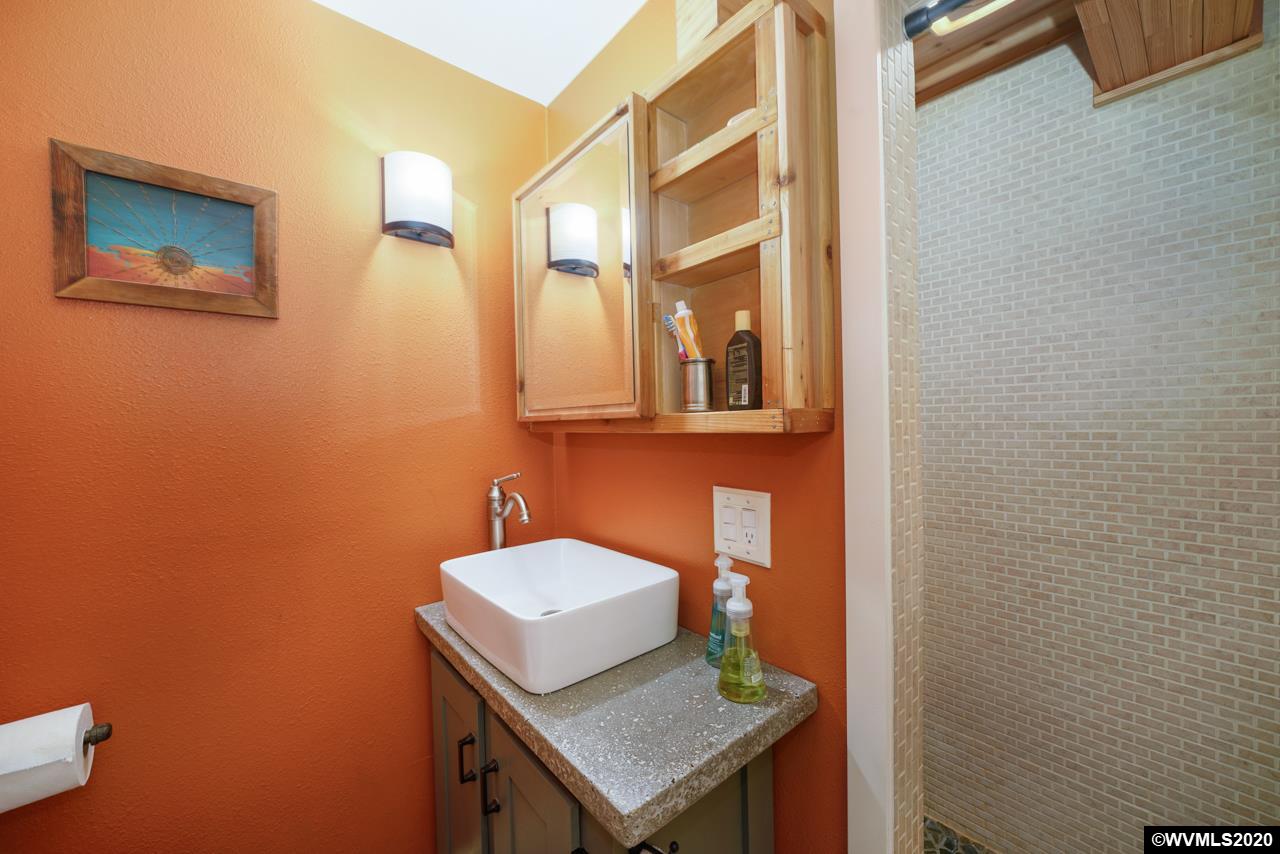 6182 Fruitland Road Northeast Salem, OR 97317 - Photo 27 of 42