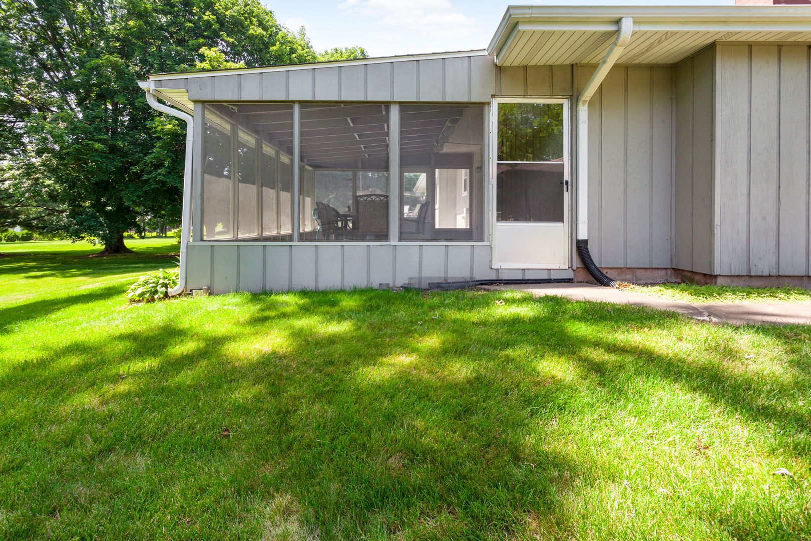 4776 Rainbow Ridge Rockford, IL 61109 - Photo 15 of 17