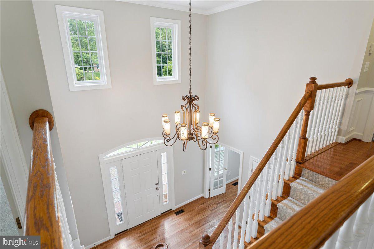 7411 Union Ridge Road Clifton, VA 20124 - Photo 26 of 86 Ahh....the light & views of trees!