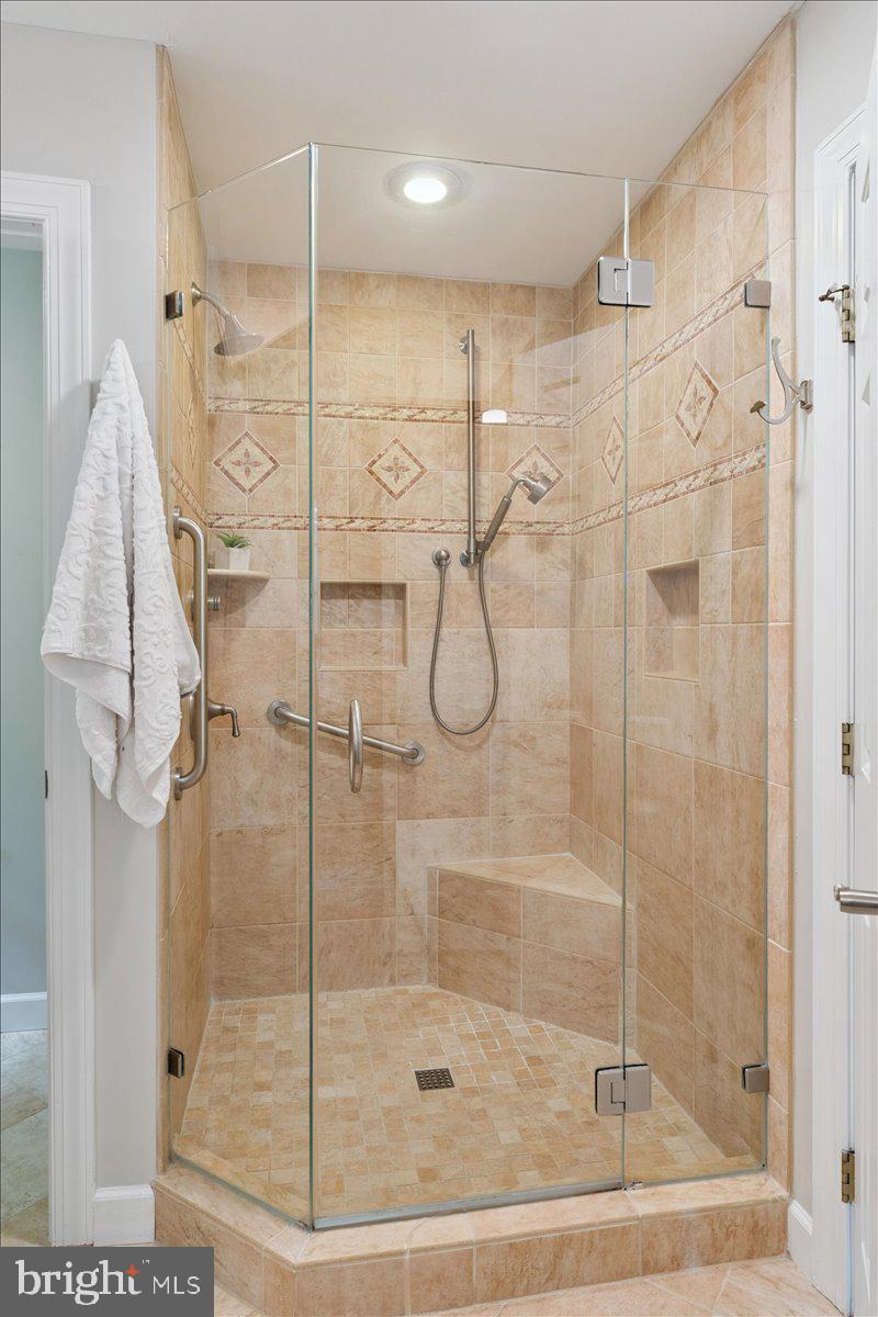 7411 Union Ridge Road Clifton, VA 20124 - Photo 34 of 86 Floor-to-ceilng tile shower w/seamless glass doors