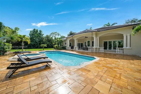 $5,390,000 | 6890 Southwest 94th Street, Pinecrest, FL 33156