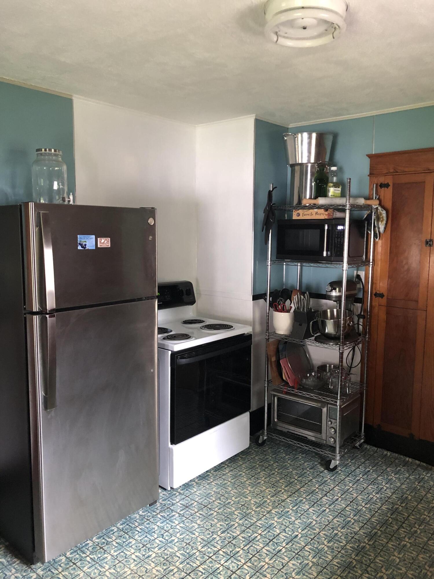 351 Main Street Mexico, ME 04257 - Photo 10 of 32 Kitchen Stove and fridge 351 Main