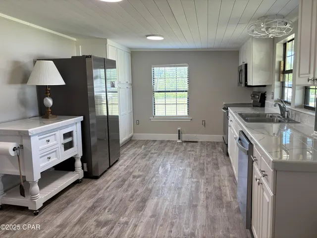 $239,999 | 18965 South W Matthew Wood Road, Blountstown, FL 32424