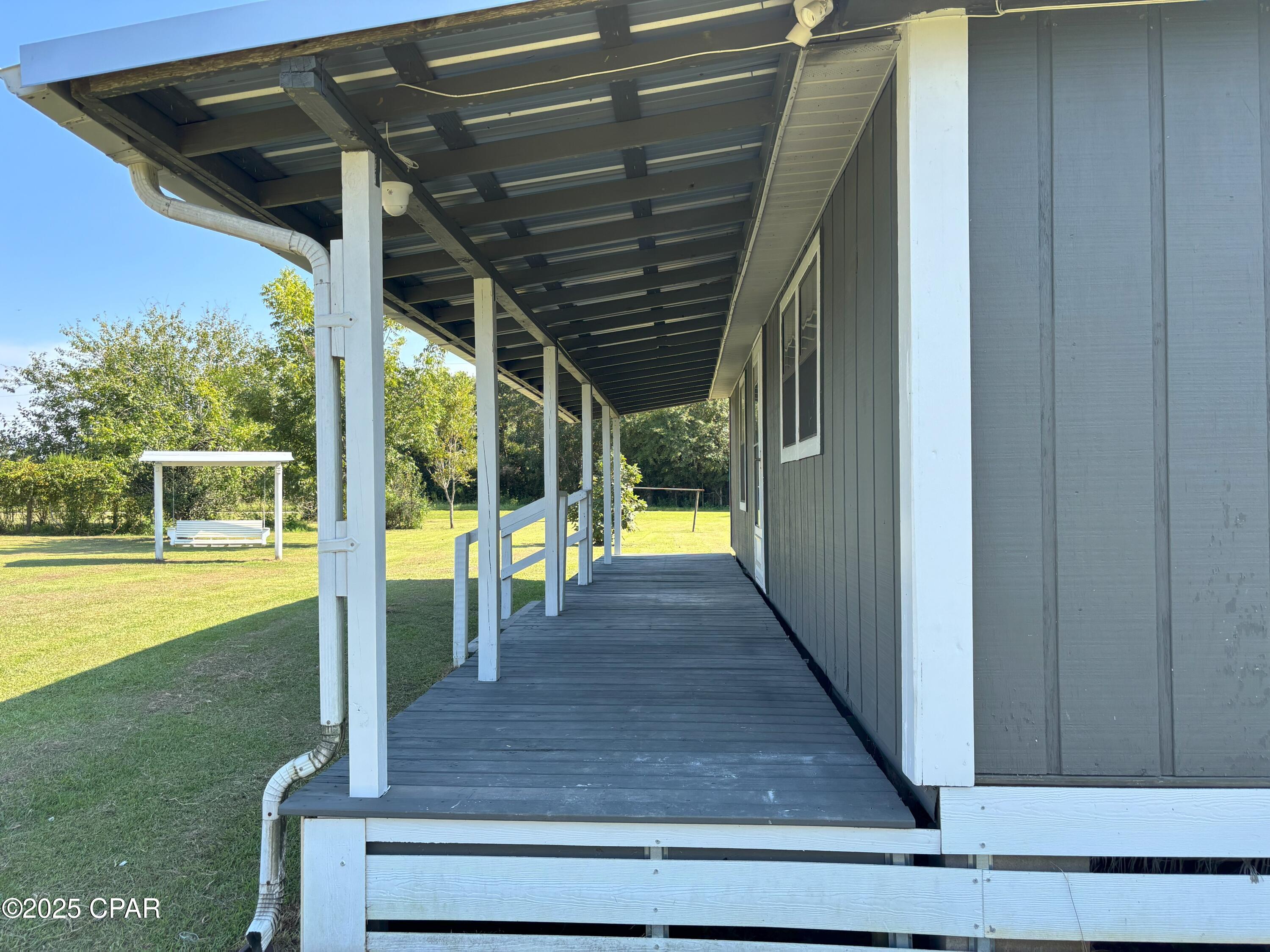 18965 South W Matthew Wood Road Blountstown, FL 32424 - Photo 4 of 28