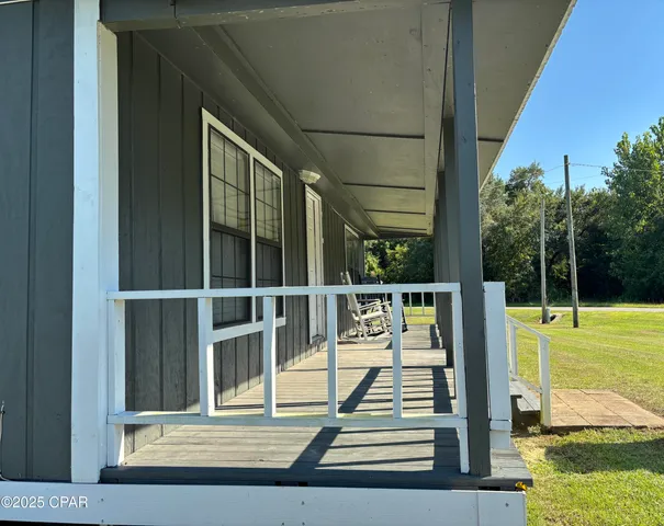 $239,999 | 18965 South W Matthew Wood Road, Blountstown, FL 32424