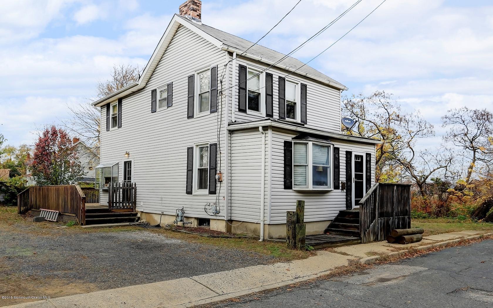 1 West 3rd Street Keyport, NJ 07735 - Photo 3 of 18 2-photo-web-1680x1050-404071