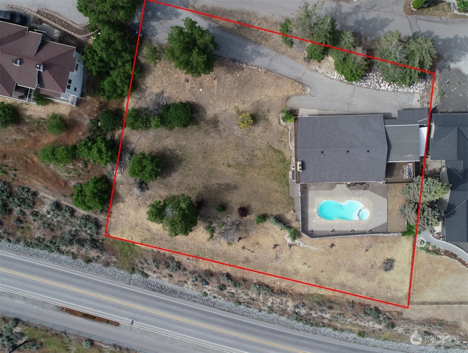 912 West Parkview Road Chelan, WA 98816 - Photo 2 of 20 Gallery Image 2