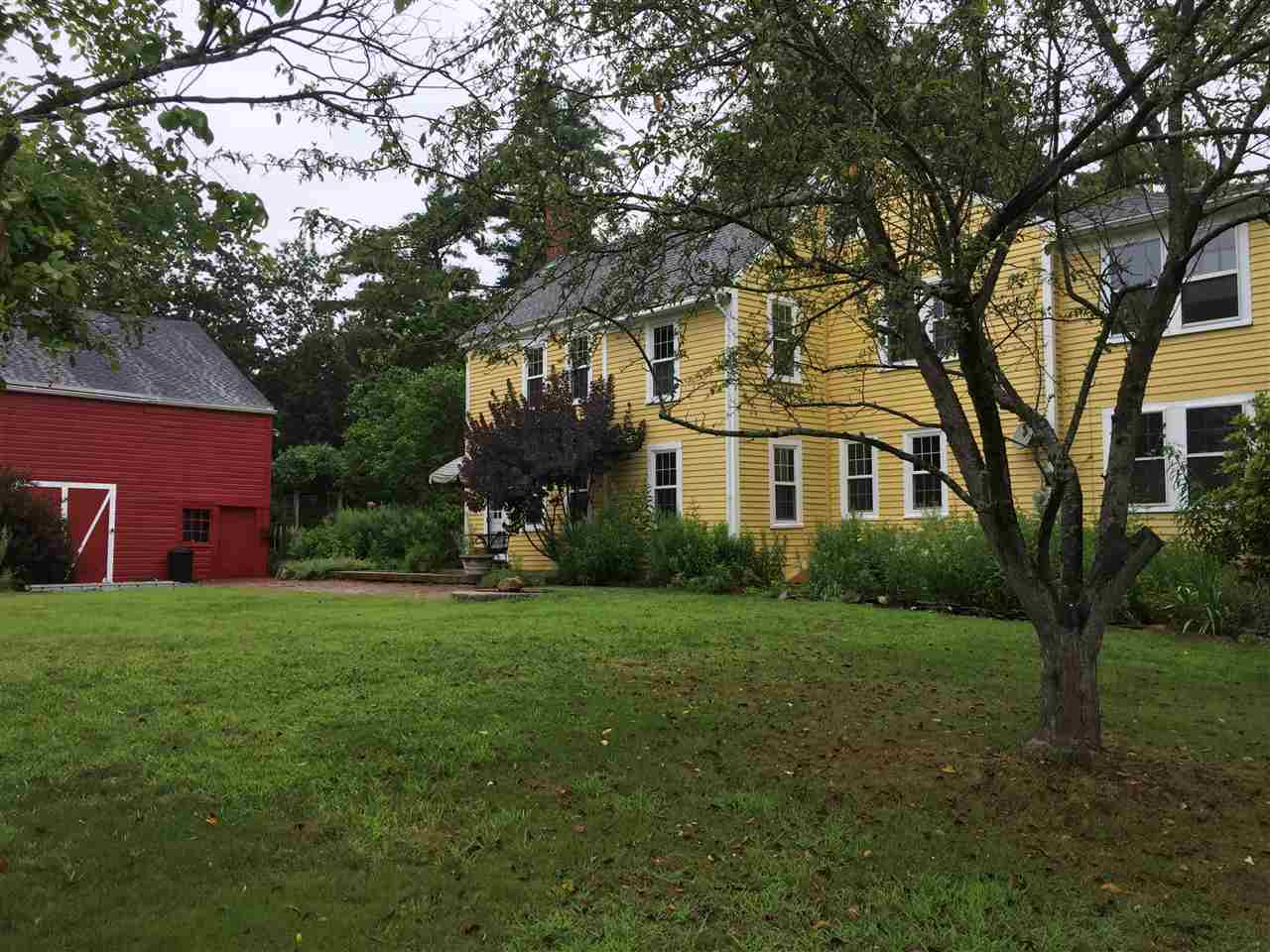 14 Rockrimmon Road Kingston, NH 03848 - Photo 8 of 40