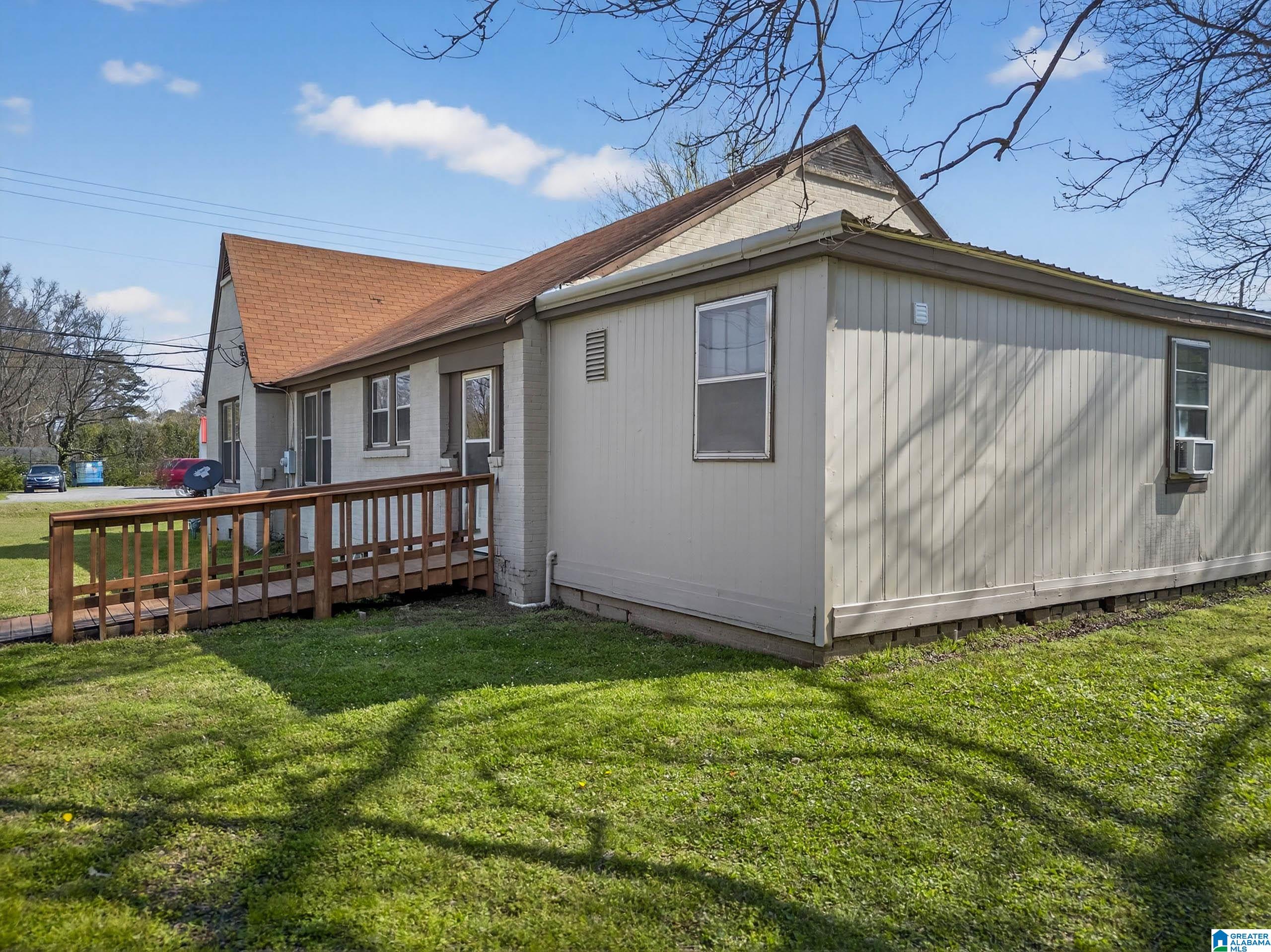 104 Main Street Weaver, AL 36277 - Photo 6 of 43