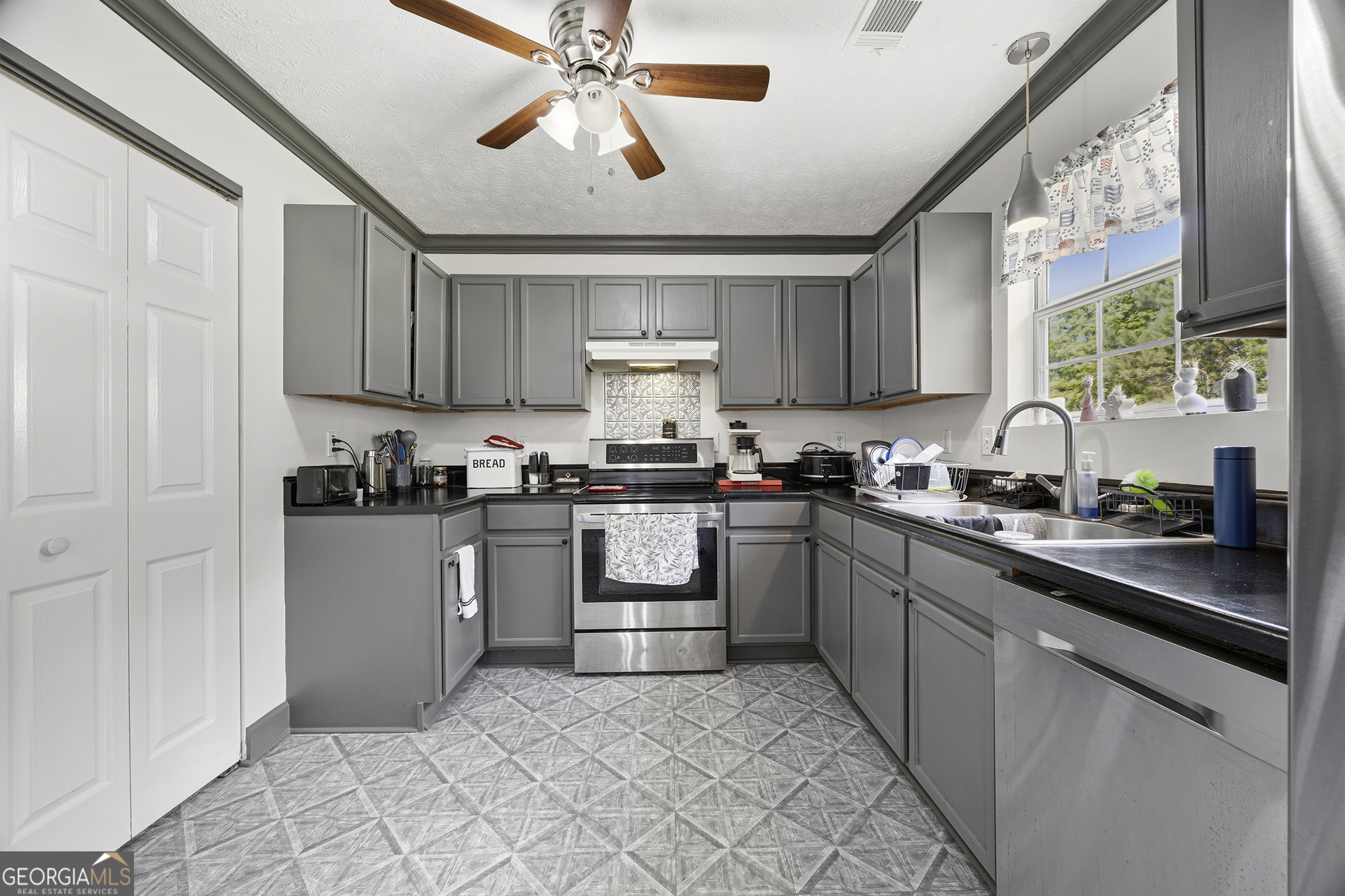 1038 Campbell Road Covington, GA 30014 - Photo 17 of 31