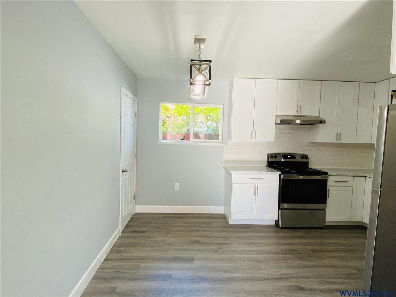 934 20th Avenue Southwest Albany, OR 97321 - Photo 5 of 26