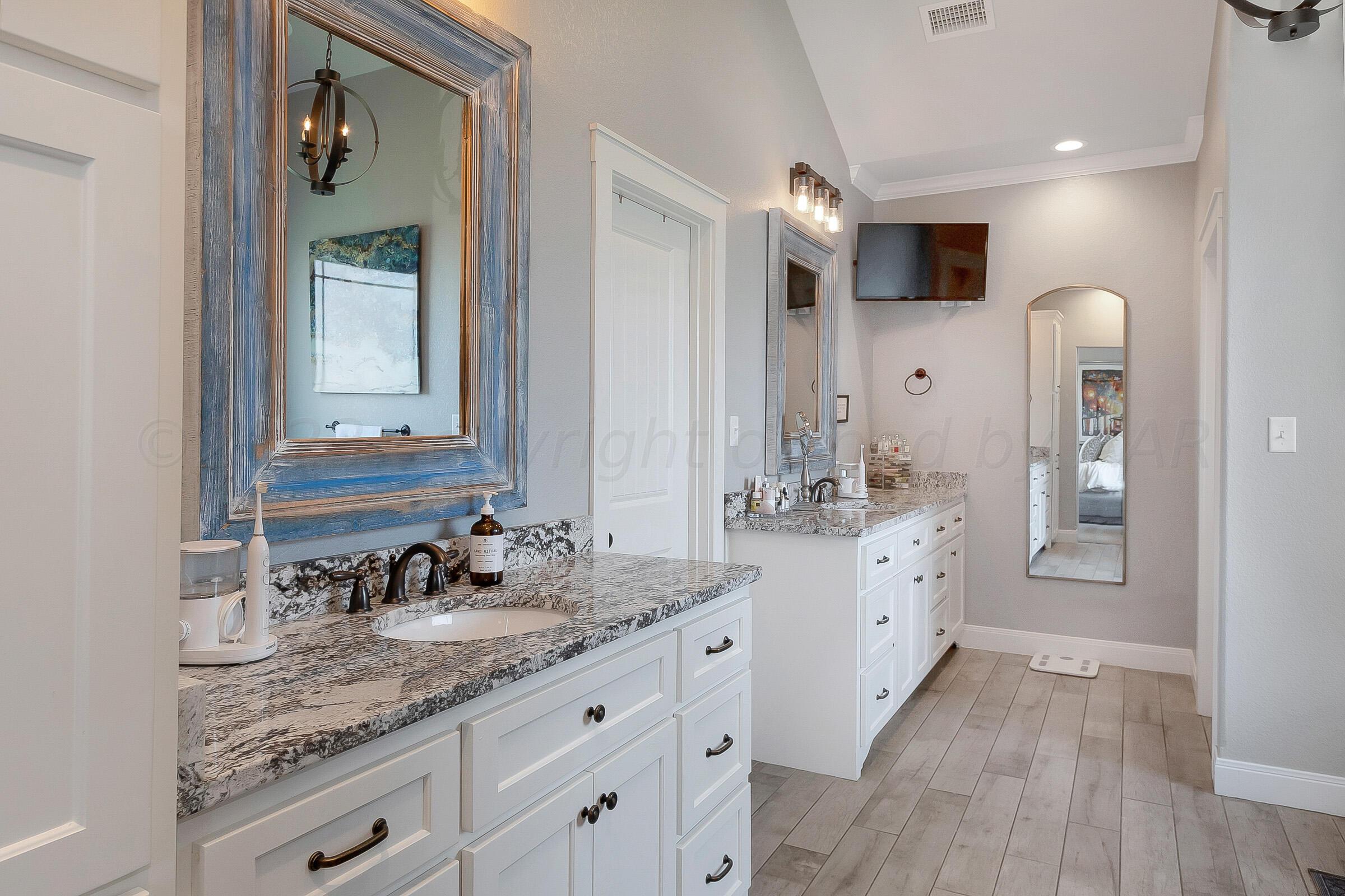 13220 Blf Rdg Trail Canyon, TX 79015 - Photo 20 of 43 020_Master Bathroom