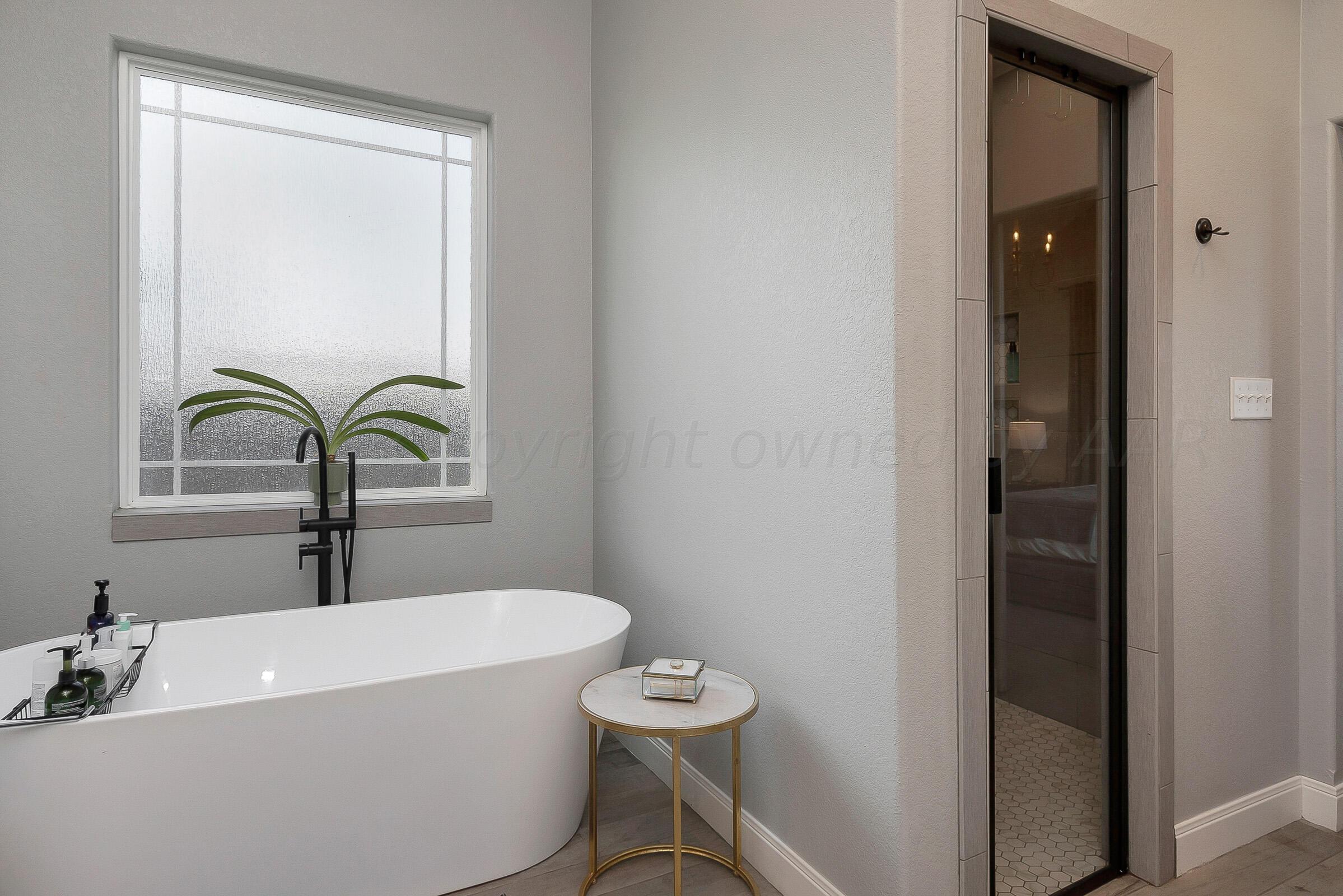 13220 Blf Rdg Trail Canyon, TX 79015 - Photo 21 of 43 021_Master Bath and Shower
