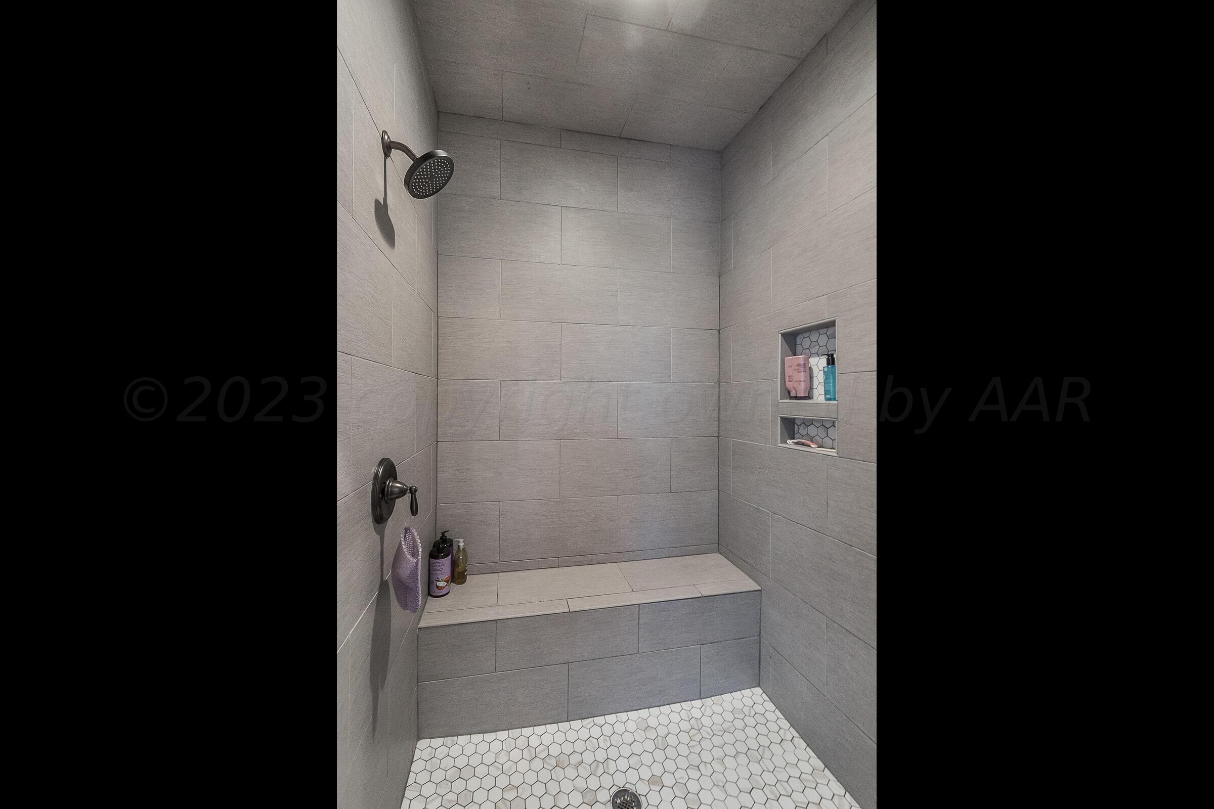 13220 Blf Rdg Trail Canyon, TX 79015 - Photo 23 of 43 023_Master Shower