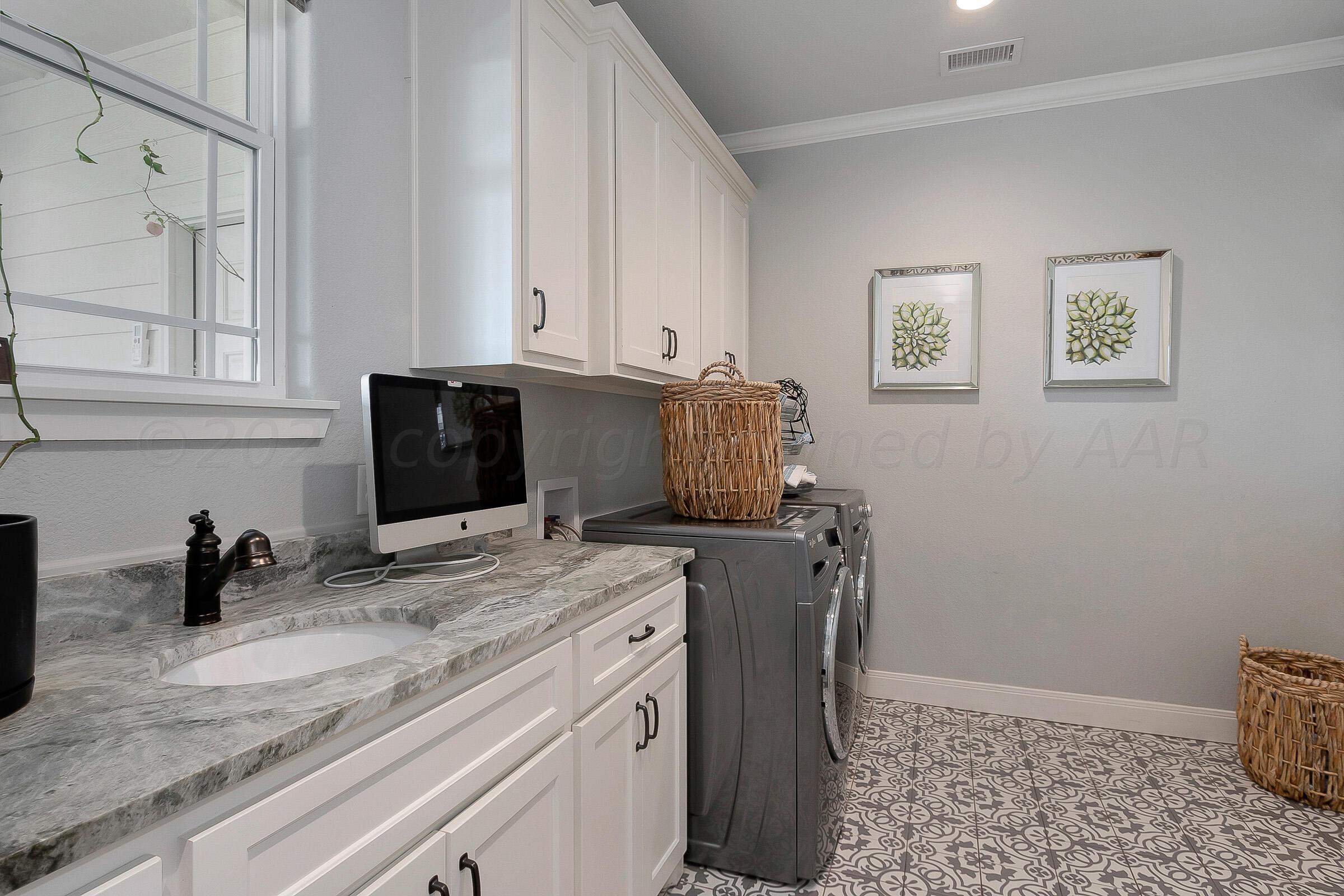 13220 Blf Rdg Trail Canyon, TX 79015 - Photo 31 of 43 031_Utility Room