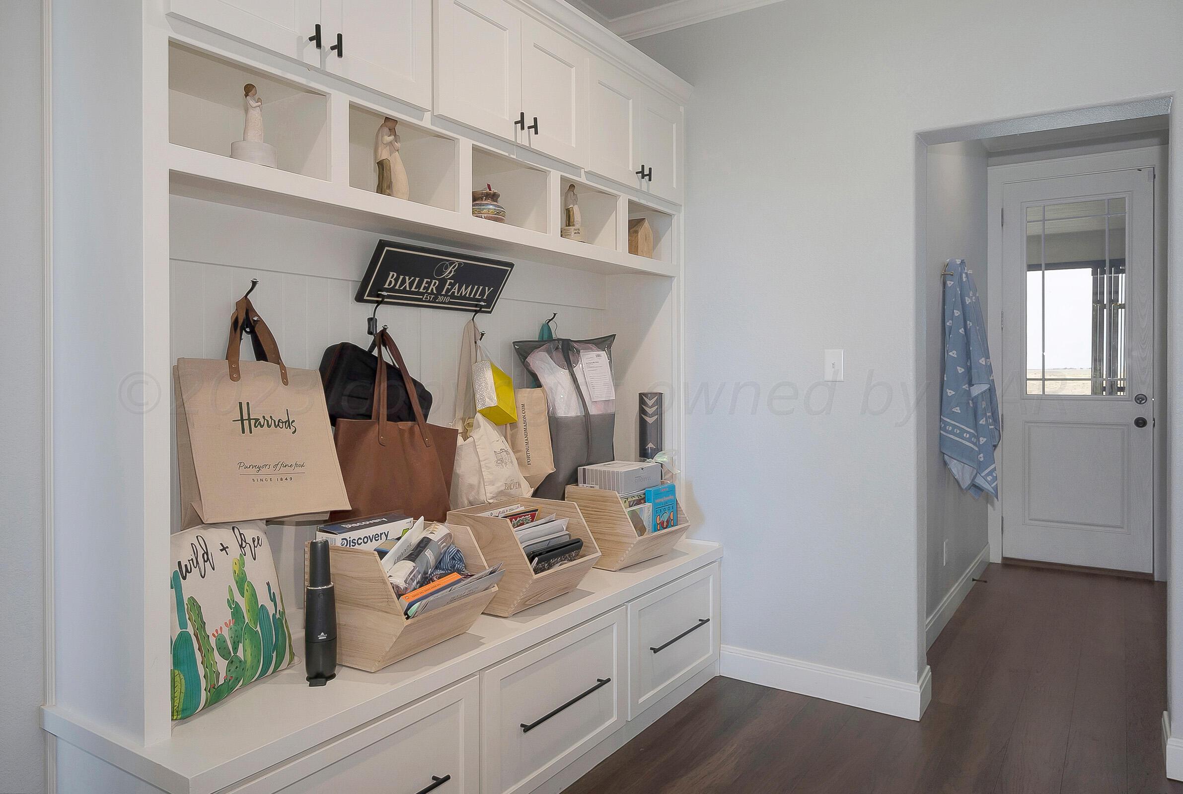 13220 Blf Rdg Trail Canyon, TX 79015 - Photo 32 of 43 032_Mud Room