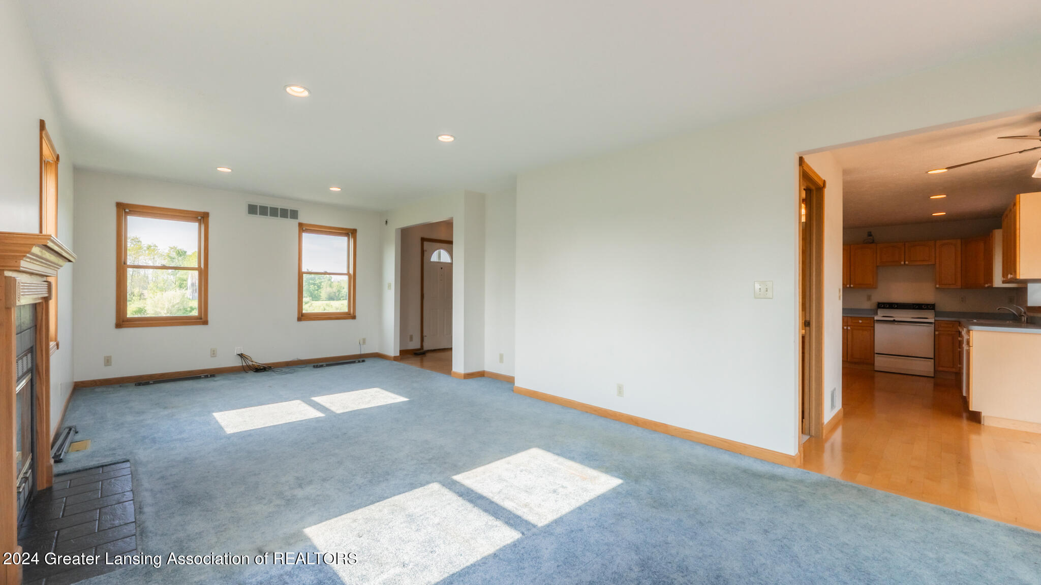 13380 West State Road Grand Ledge, MI 48837 - Photo 5 of 33 13380WSTATE08