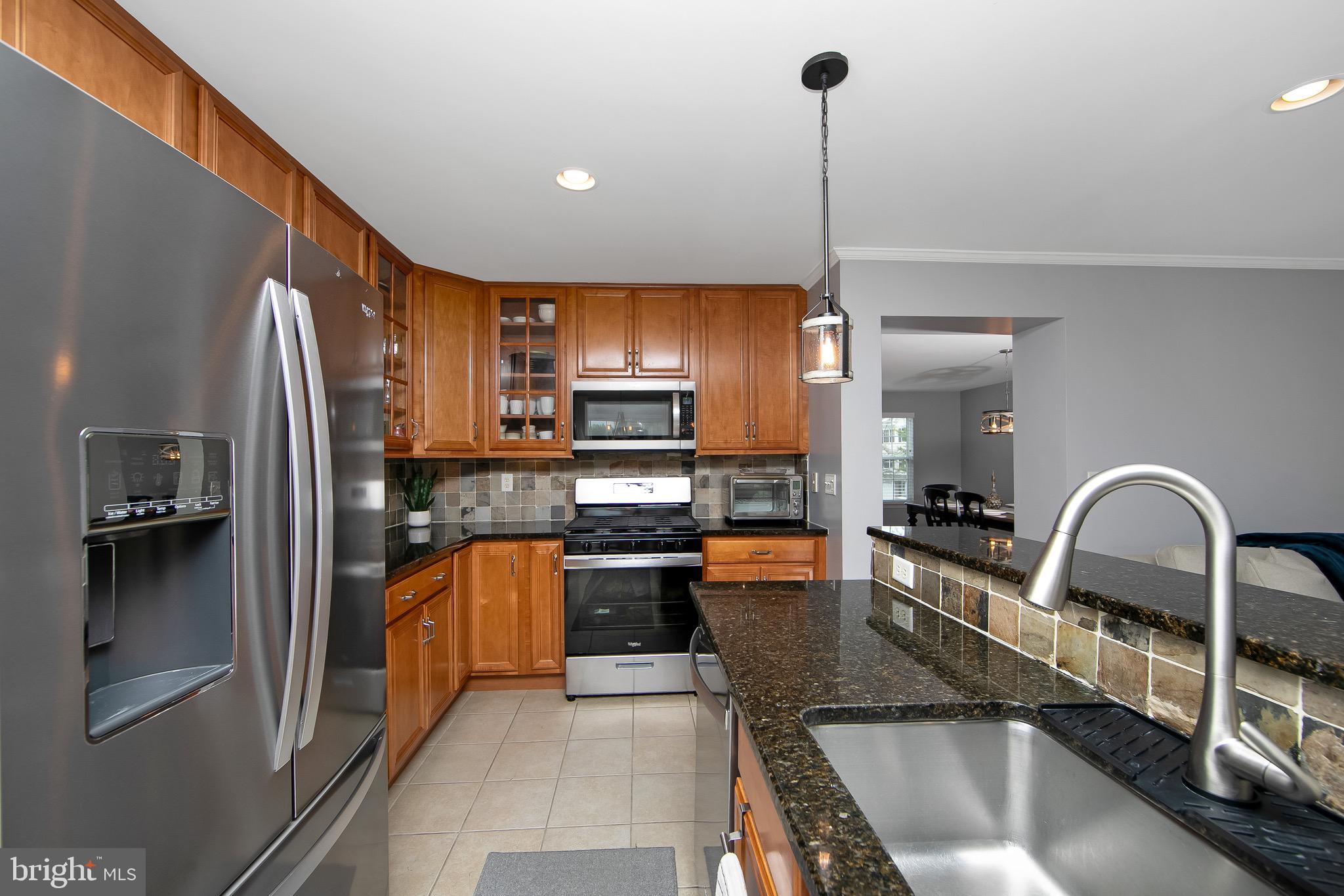 34 Miller's Run Delran, NJ 08075 - Photo 16 of 32 kitchen
