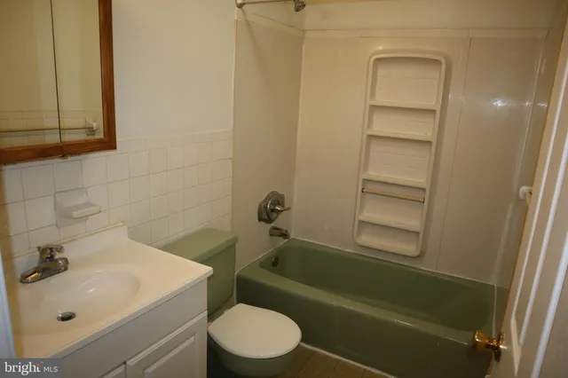 $1,400 | 809 Logan Street, Unit 6B, Salisbury, MD 21801