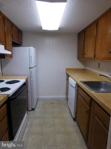 $1,400 | 809 Logan Street, Unit 6B, Salisbury, MD 21801