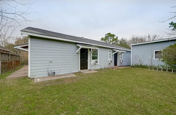 $367,700 | 1201 Johnson Street, Pasadena, TX 77506