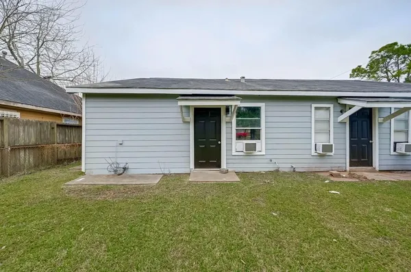 $367,700 | 1201 Johnson Street, Pasadena, TX 77506