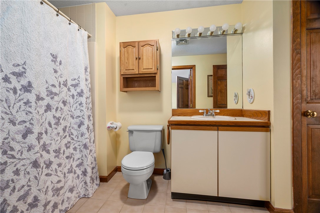 80 Fisher Road, Unit 50 Cumberland, RI 02864 - Photo 19 of 42