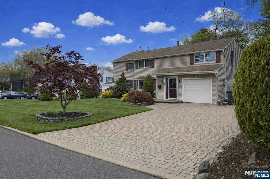 7 Stuart Street Waldwick, NJ 07463 - Photo 2 of 49