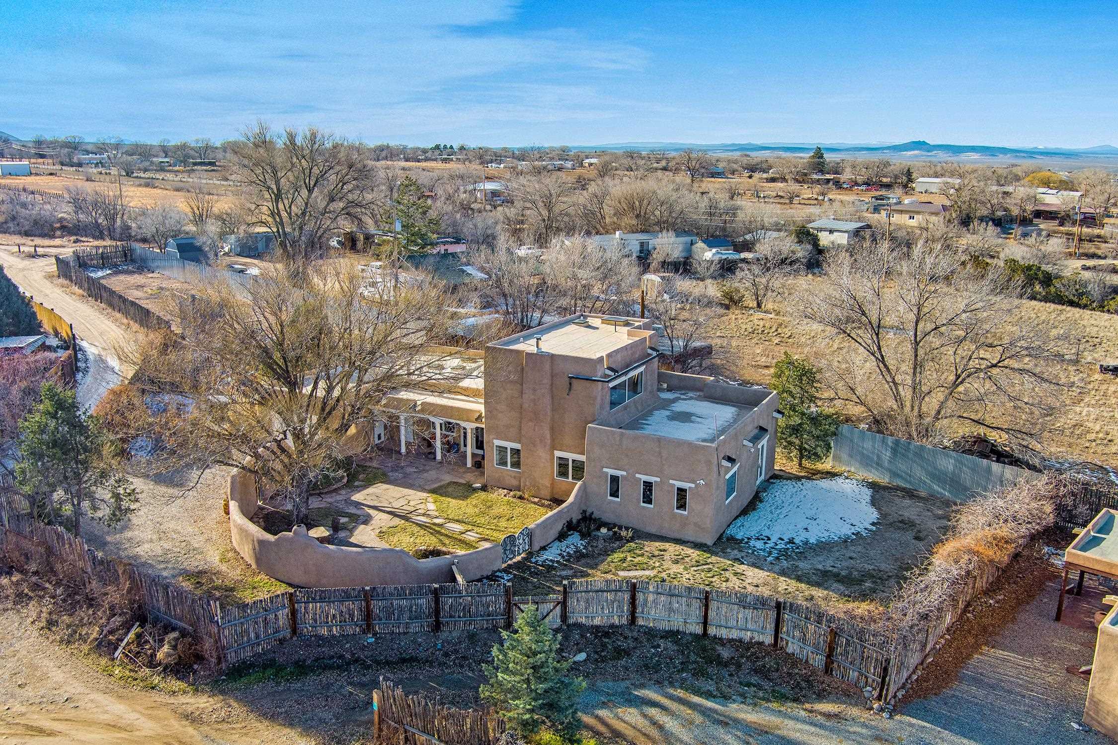 9 Hilltop Road Ranchos de Taos, NM 87557 - Photo 31 of 40 Gallery Image 31