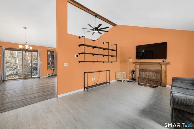 $375,000 | 89 Kinney Hill Road, Plainfield, CT 06374