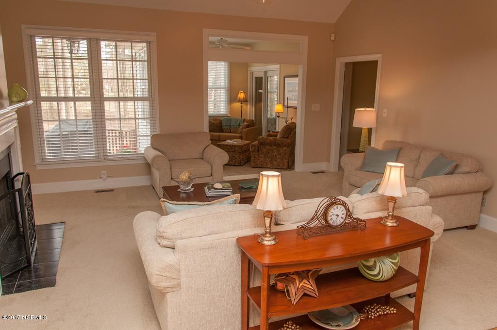 117 Bay Ridge Chocowinity, NC 27817 - Photo 11 of 38 011 LR