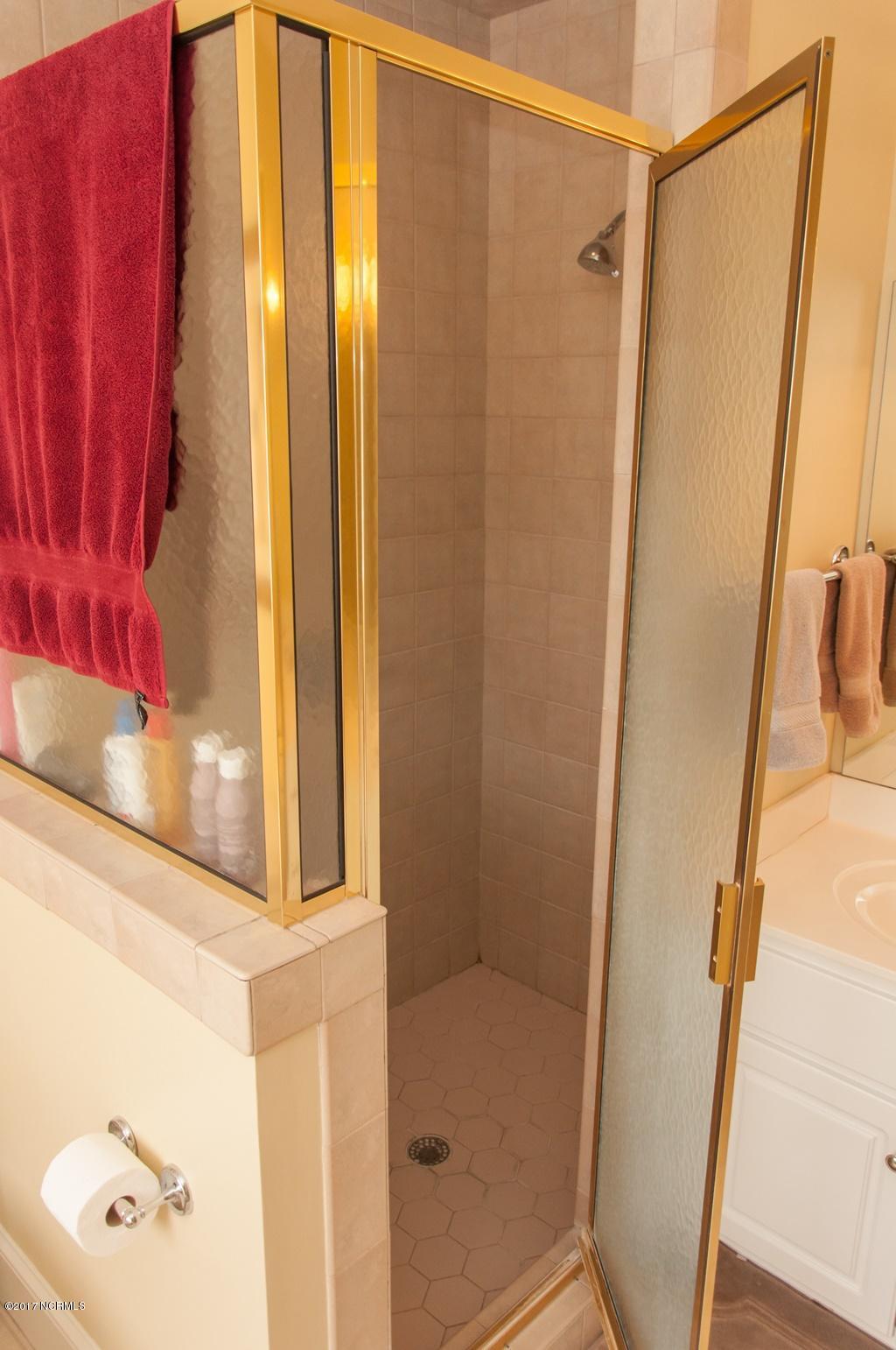 117 Bay Ridge Chocowinity, NC 27817 - Photo 20 of 38 019 Master Bath Shower