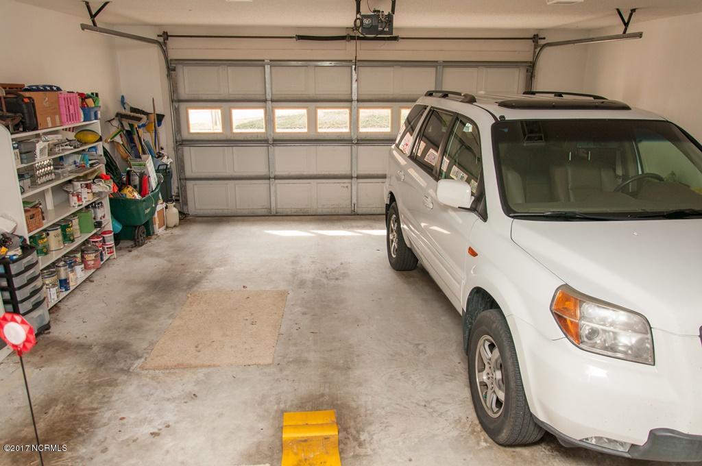117 Bay Ridge Chocowinity, NC 27817 - Photo 29 of 38 028 Garage