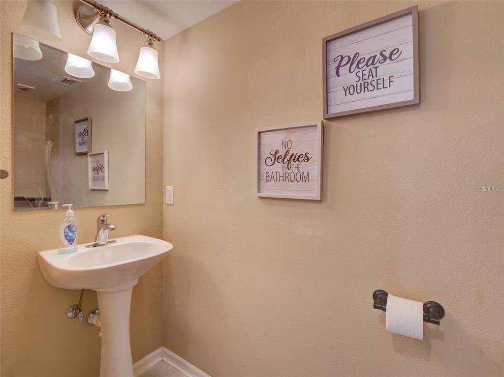 121 West Fiesta Key Loop DeLand, FL 32720 - Photo 18 of 41