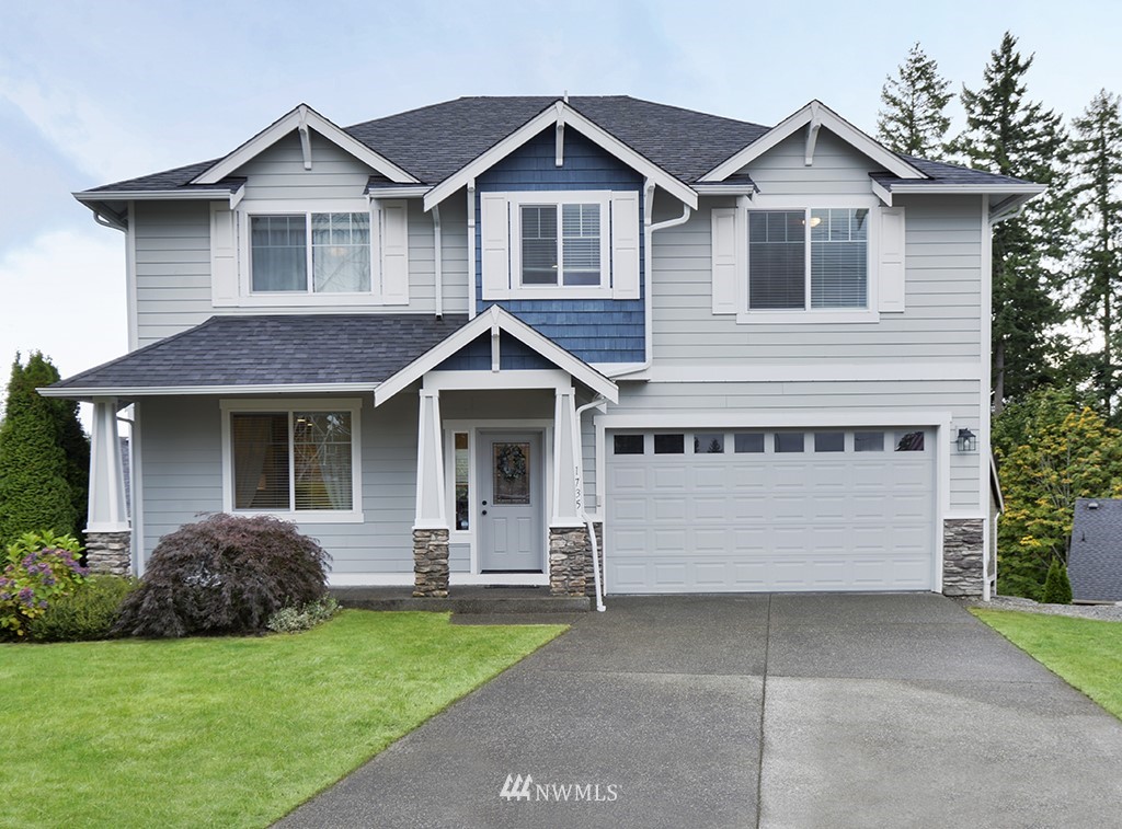 1735 Queen Court Northeast Renton, WA 98056 - Photo 2 of 25 Gallery Image 2